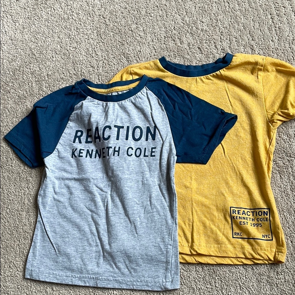 Kenneth Cole Blue and Yellow Short Sleeve Tees